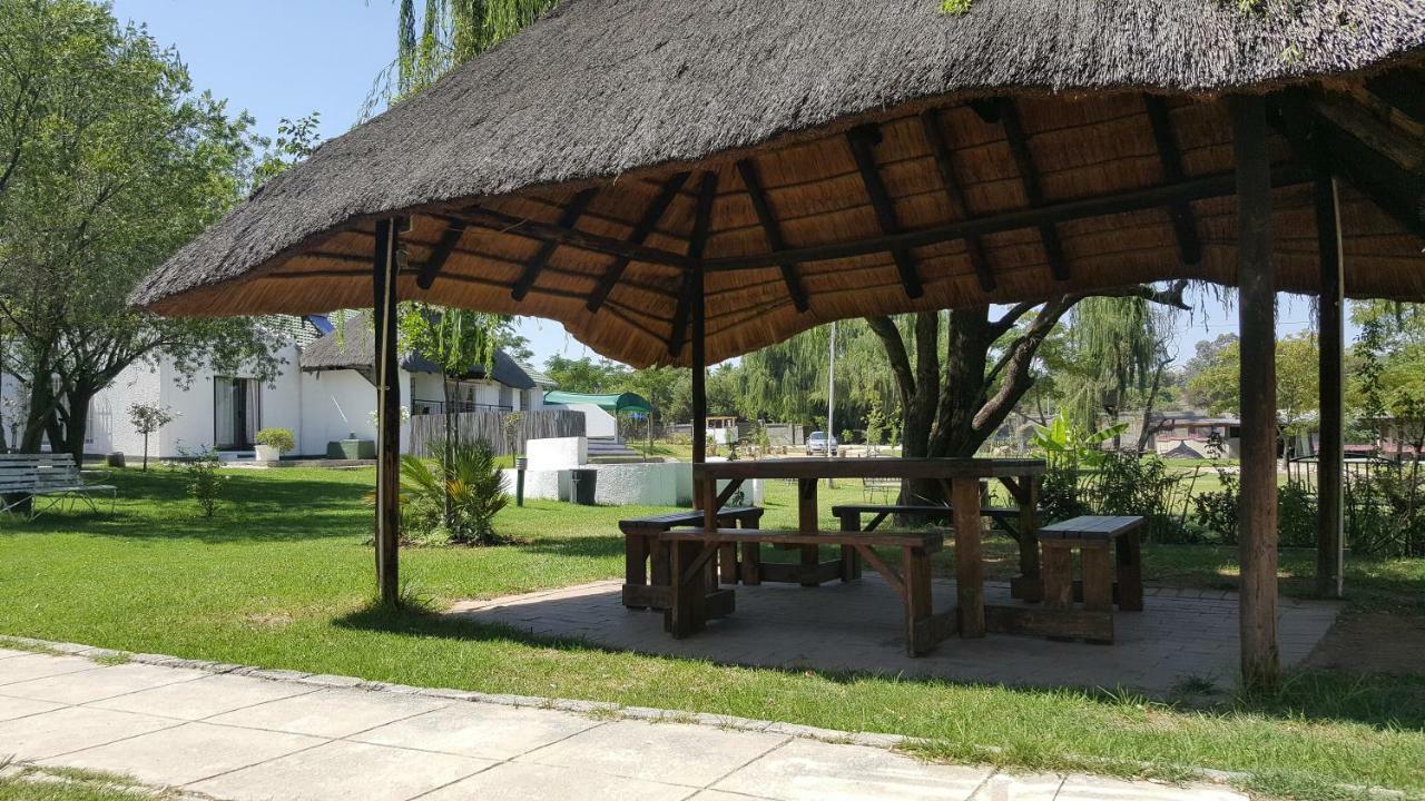 Simbasun Cottages มิดแรนด์ ภายนอก รูปภาพ