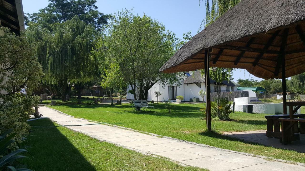 Simbasun Cottages มิดแรนด์ ภายนอก รูปภาพ